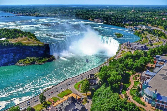 TOP 10 ĐỊA DANH “KHÔNG THỂ BỎ LỠ” KHI ĐẾN CANADA