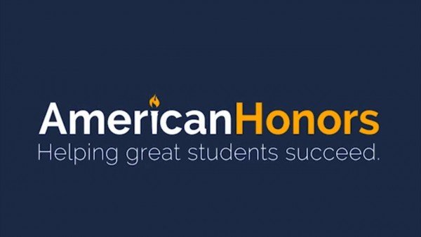 Học bổng Kì học mùa Thu lên tới $4.000 đến từ American Honors