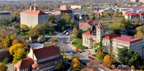 University of Kansas – KU Đại Học Danh Tiếng Nhất tiểu bang Kansas – Hoa Kỳ