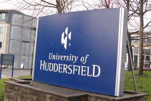 Đại học Huddersfield – University of Huddersfield (HUD)